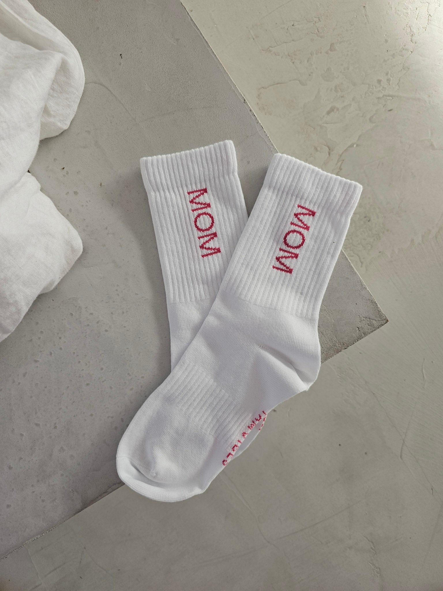 MOM Socken - weiß/ pink - FAMVIBES