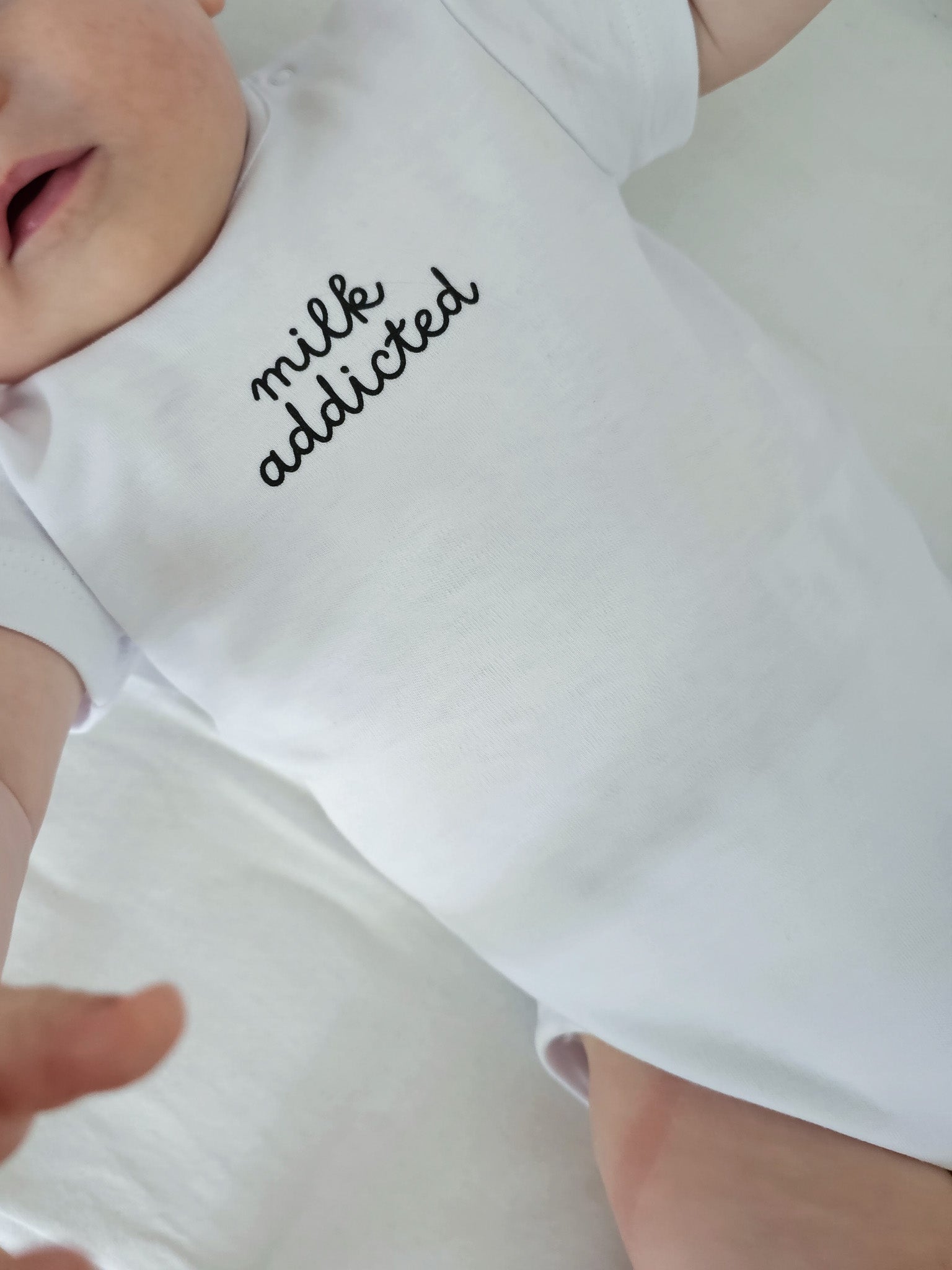 Body MILK ADDICTED - weiß - FAMVIBES