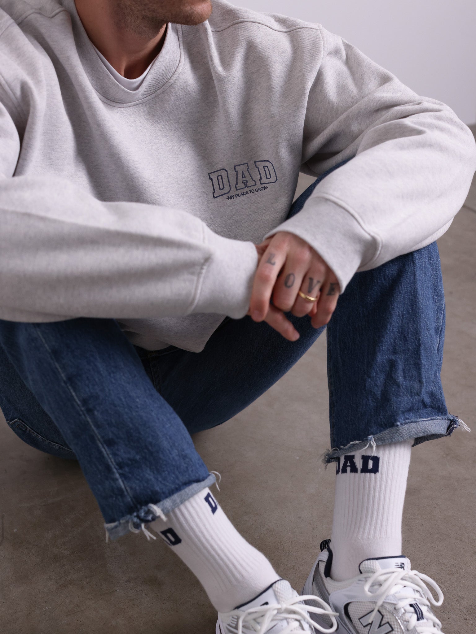 DAD SWEATER - grey - FAMVIBES