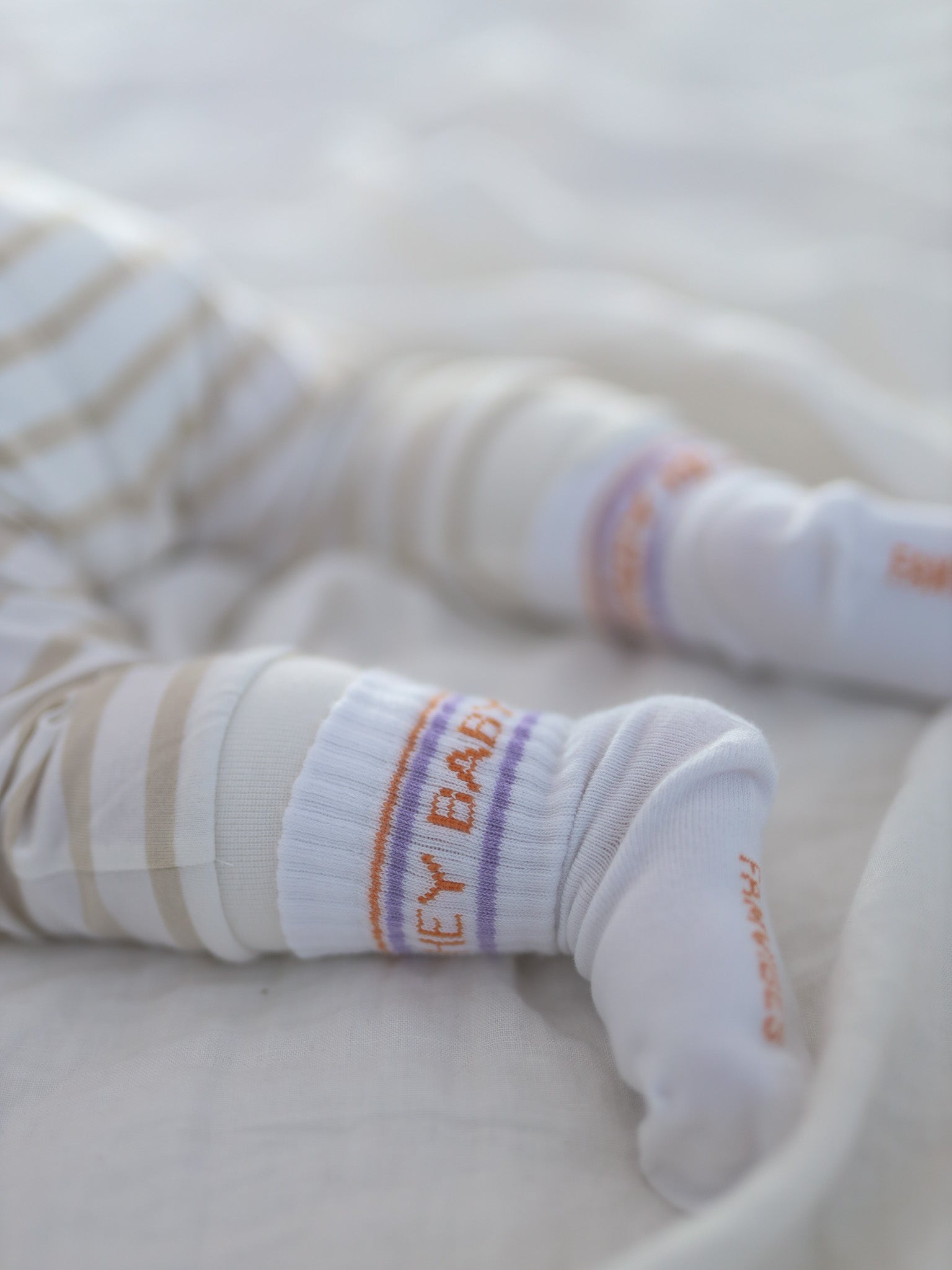 HEY BABY - Socken lavender | orange - FAMVIBES 