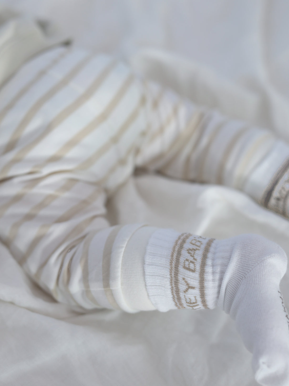 HEY BABY - Socken beige | taupe - FAMVIBES 