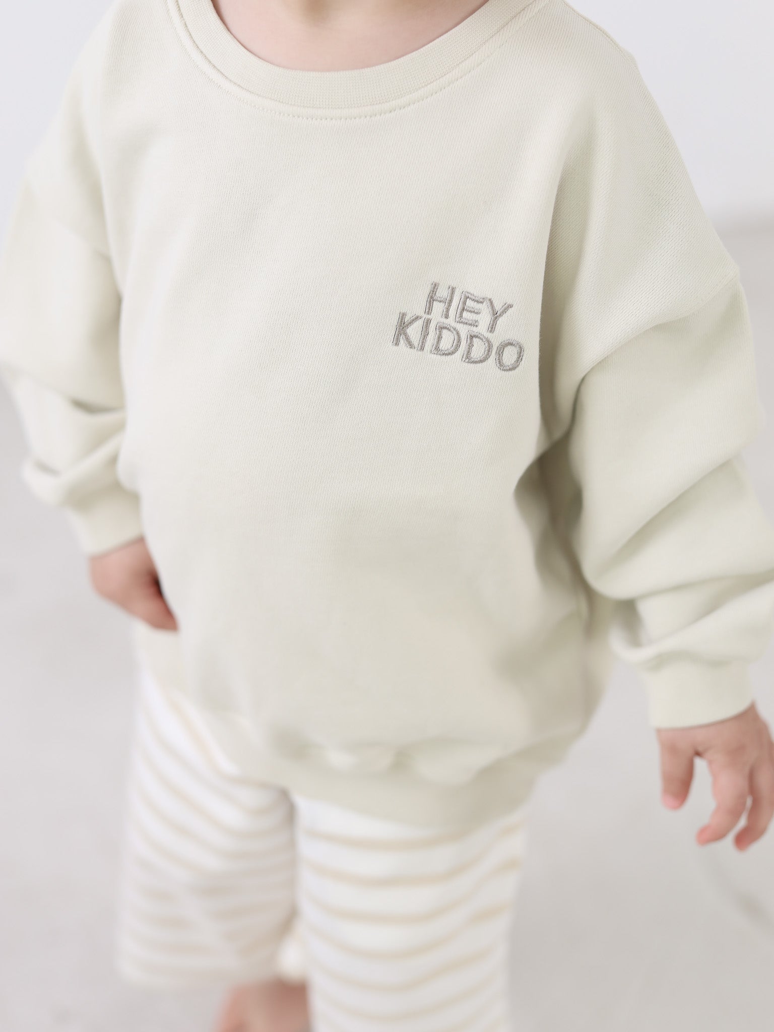 HEY KIDDO Sweatshirt - beige/ taupe - FAMVIBES