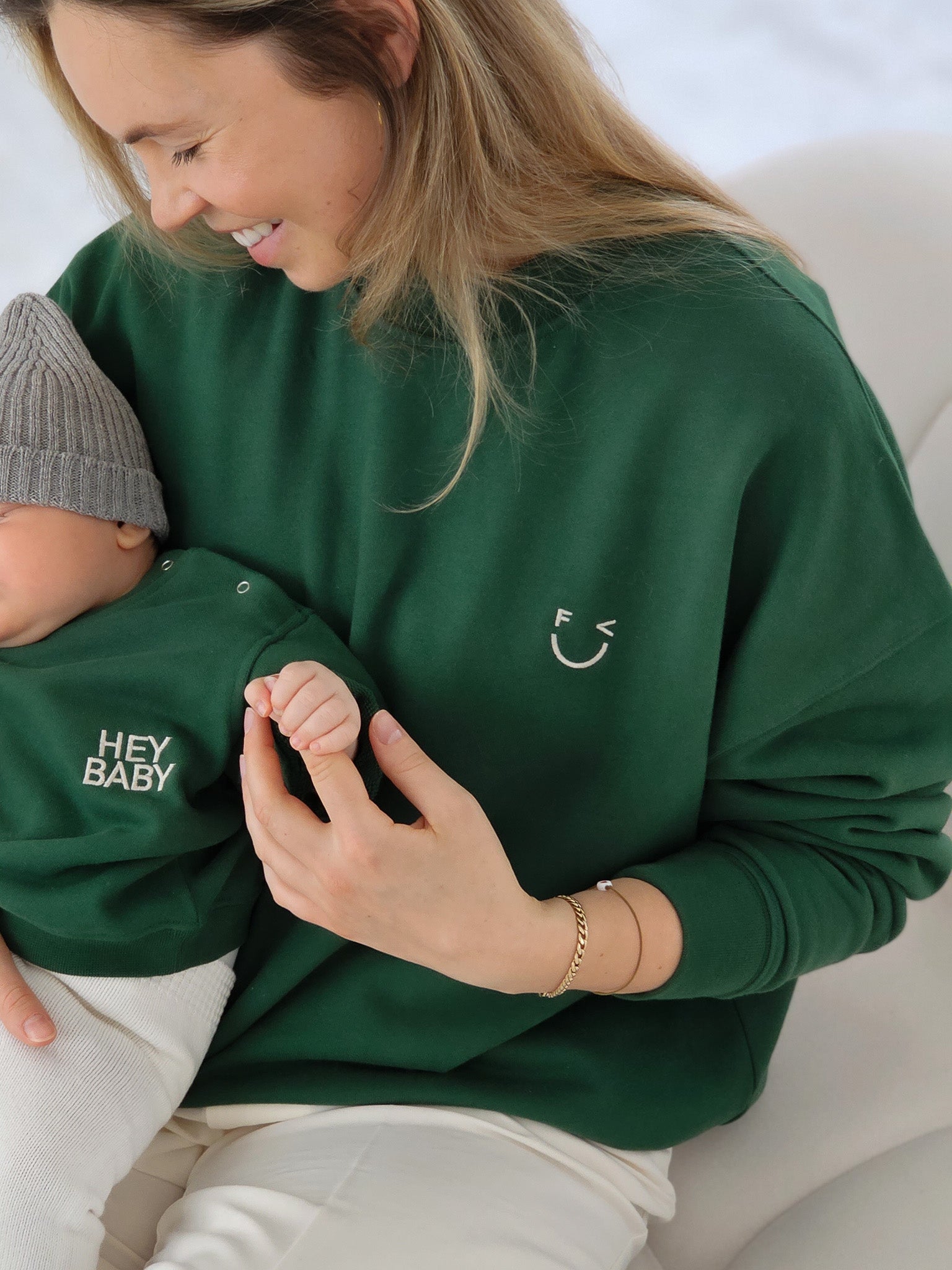 Sweater ICON - green - FAMVIBES