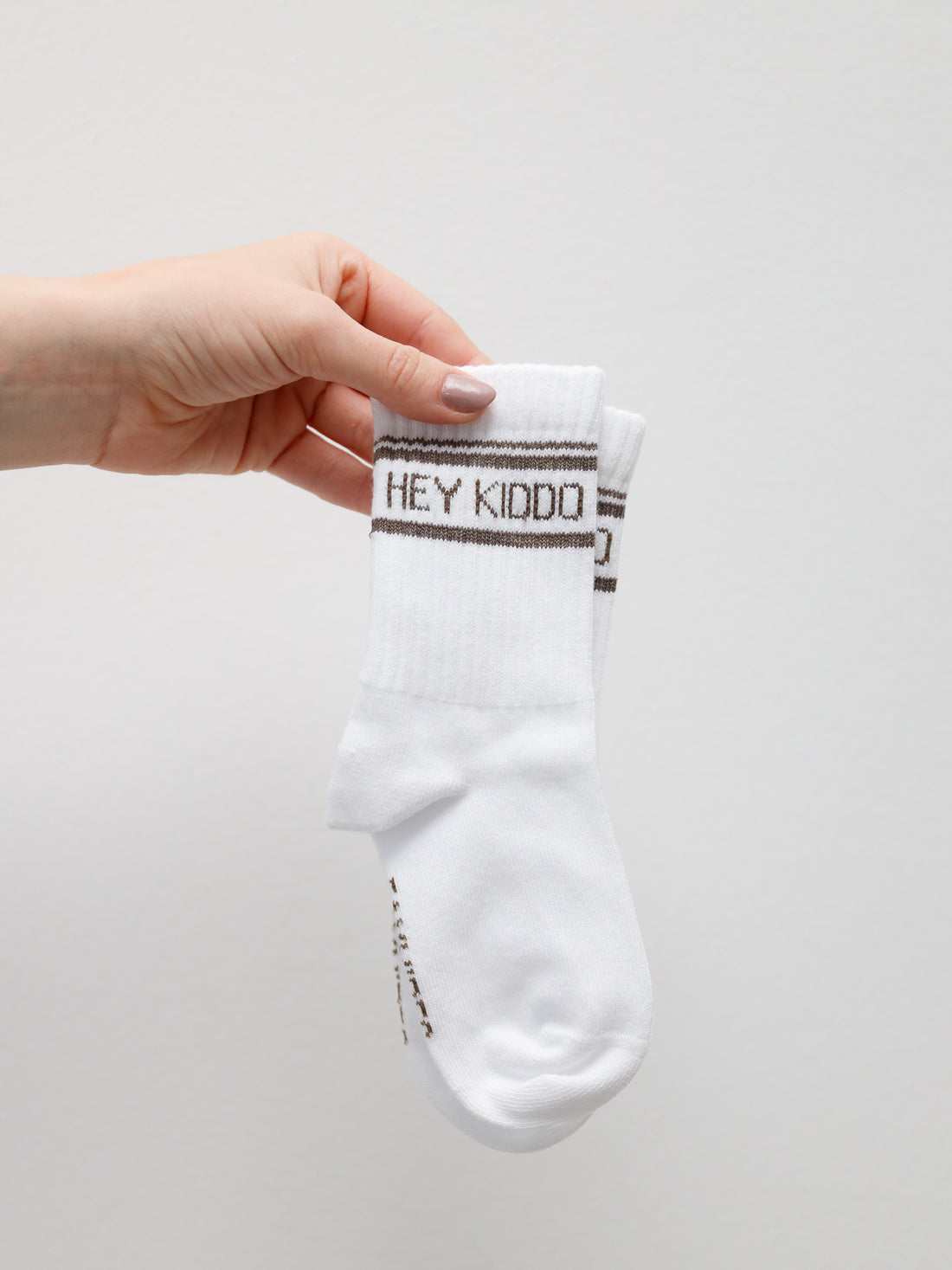 HEY KIDDO Socken - taupe - FAMVIBES