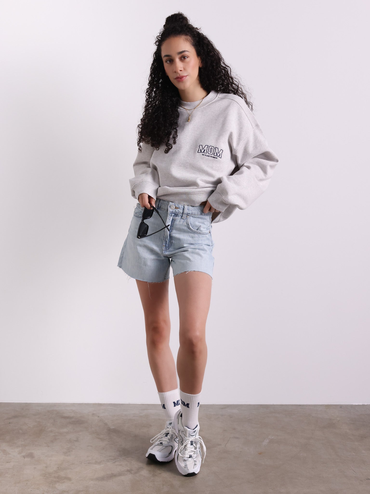 MOM SWEATER - grey - FAMVIBES