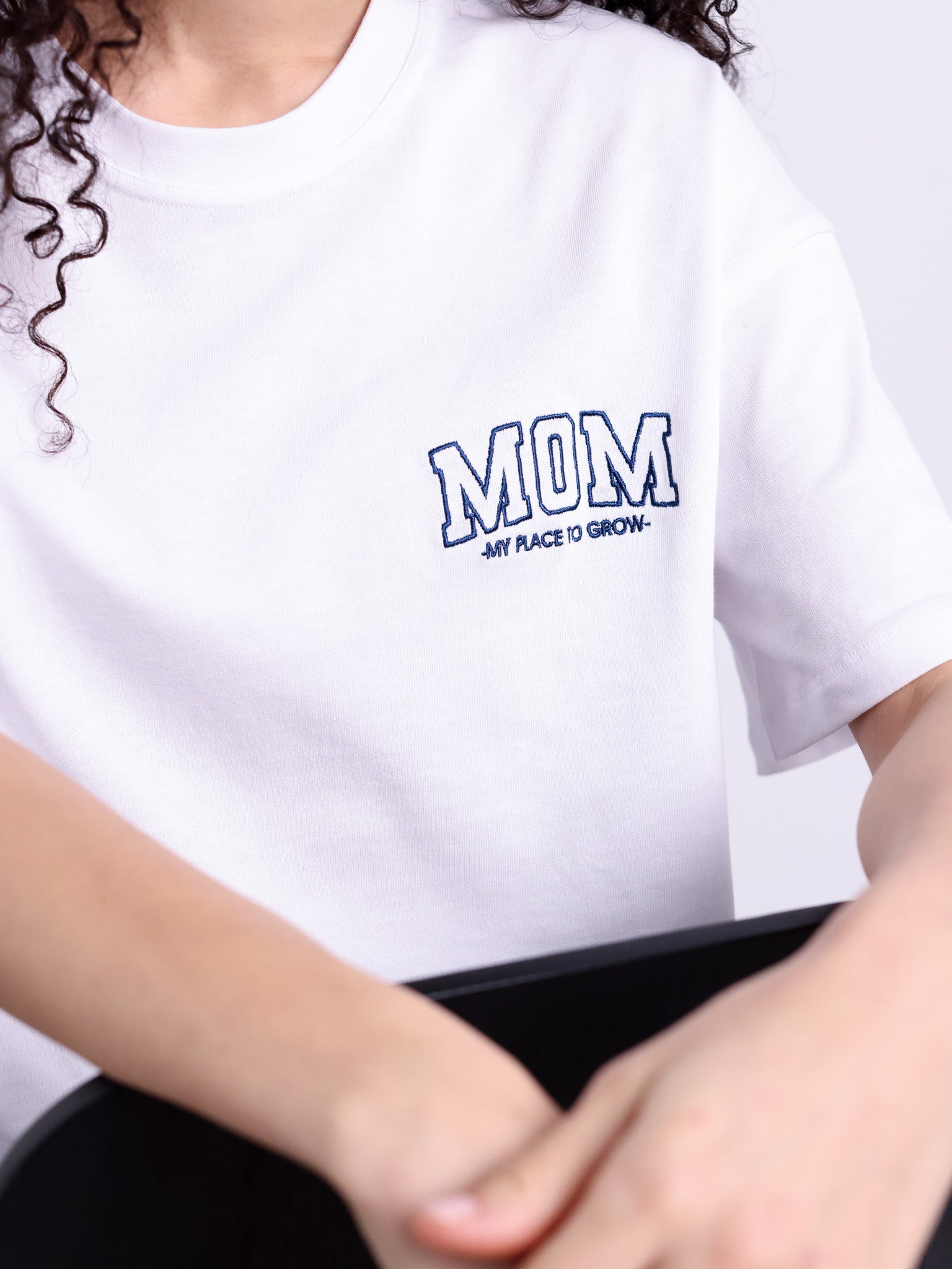 MOM -PLACE TO GROW - Shirt weiss - FAMVIBES