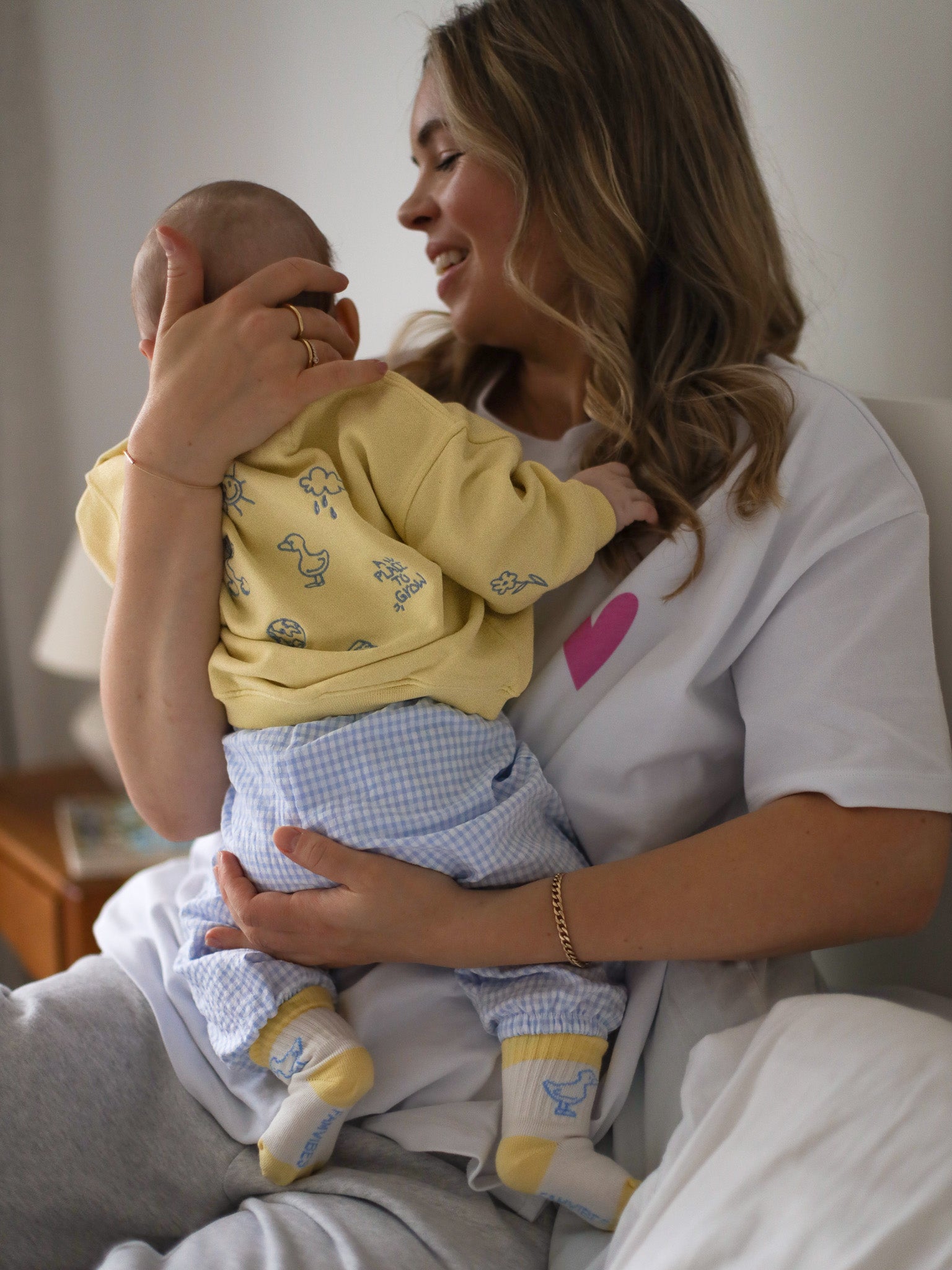 PLACE TO GROW Sweatshirt Baby/Kids - yellow - FAMVIBES