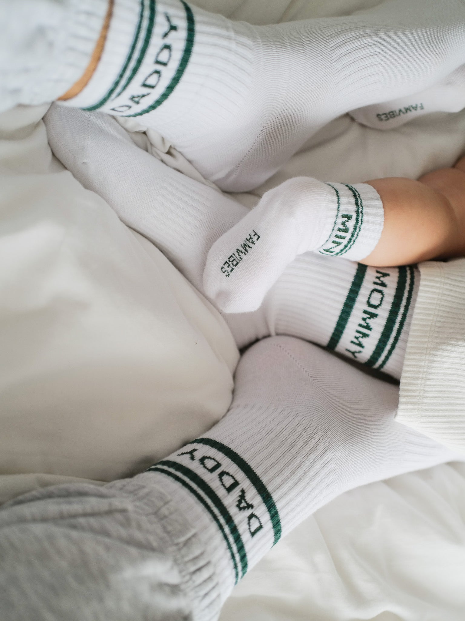 Striped MOMMY Socken - green