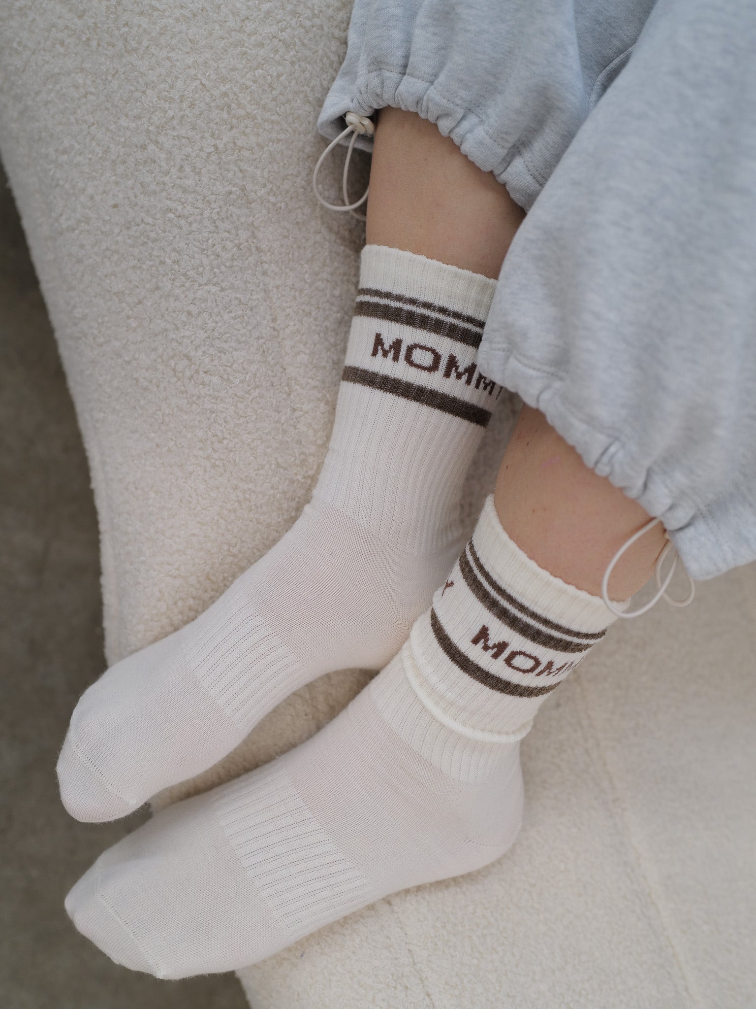 Wollsocken MOMMY - creme/ braun - FAMVIBES