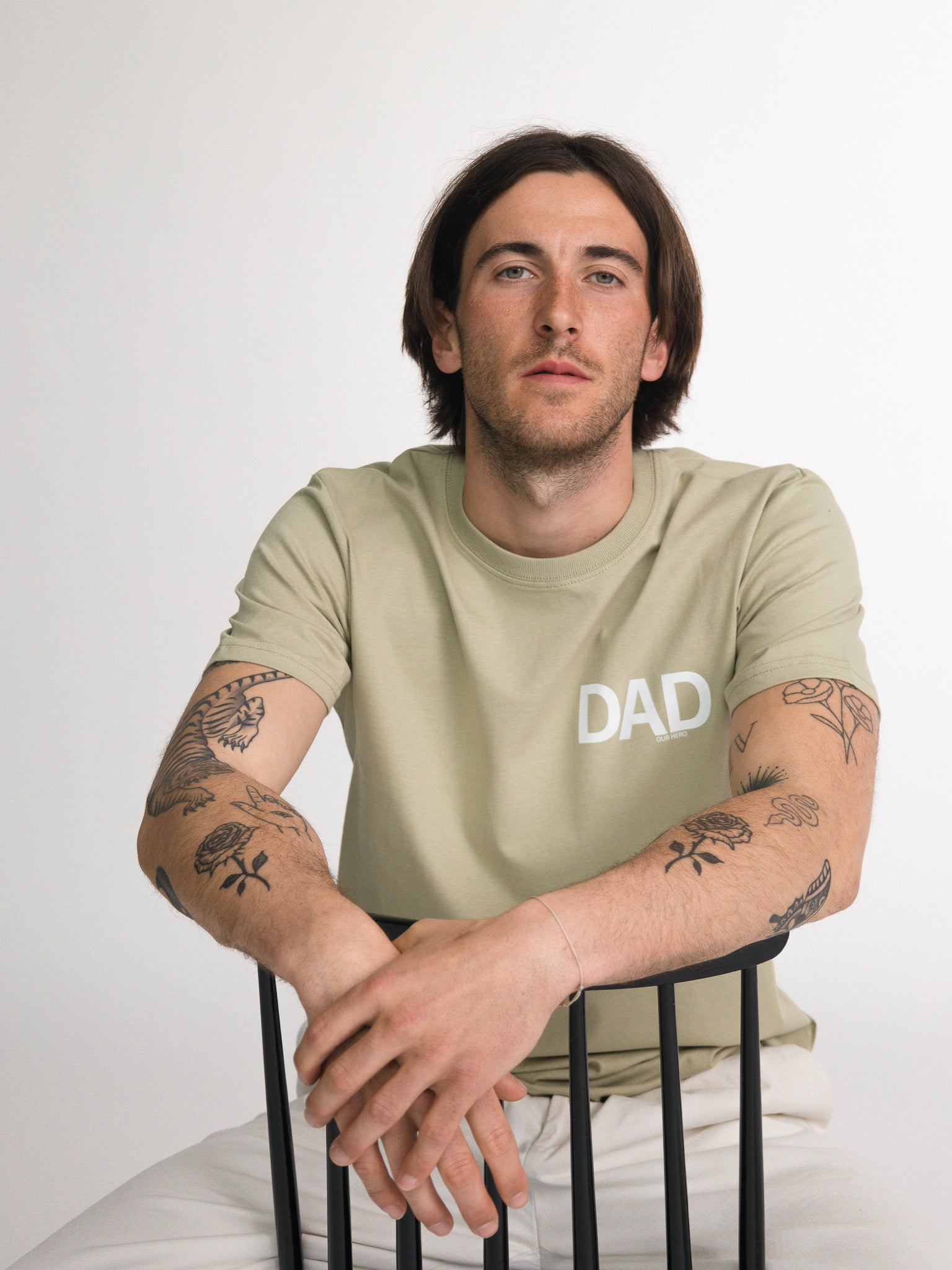 DAD OUR HERO Herren T-Shirt - sage - FAMVIBES