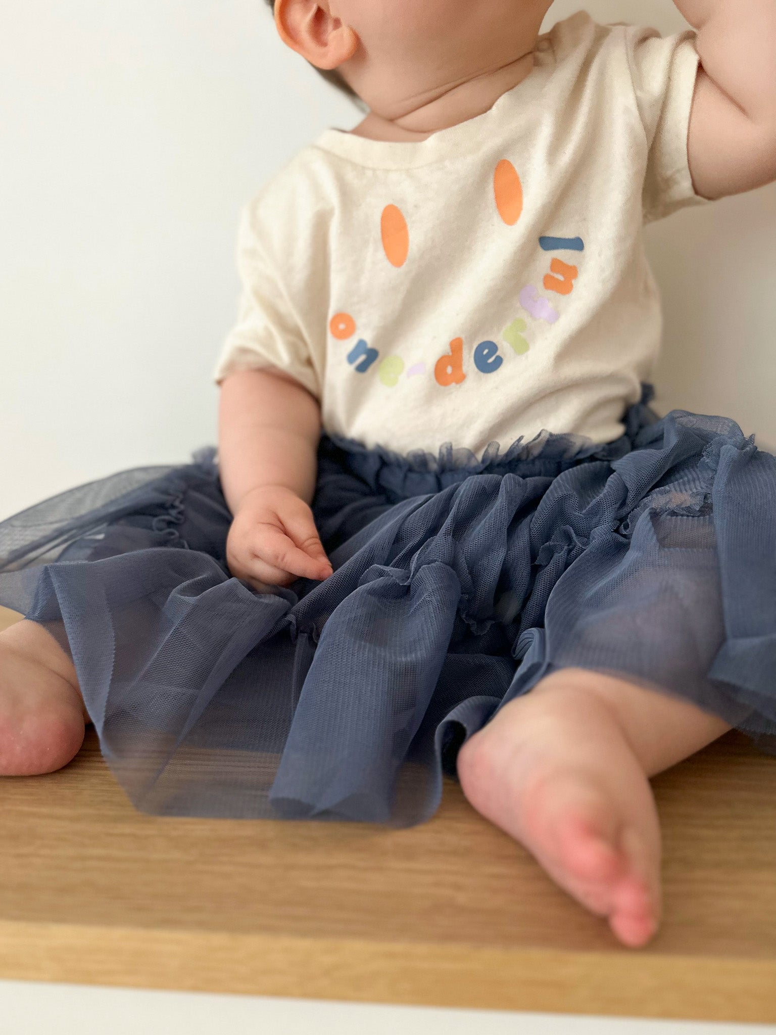ONE - Baby Smiley Meilenstein Shirt - FAMVIBES