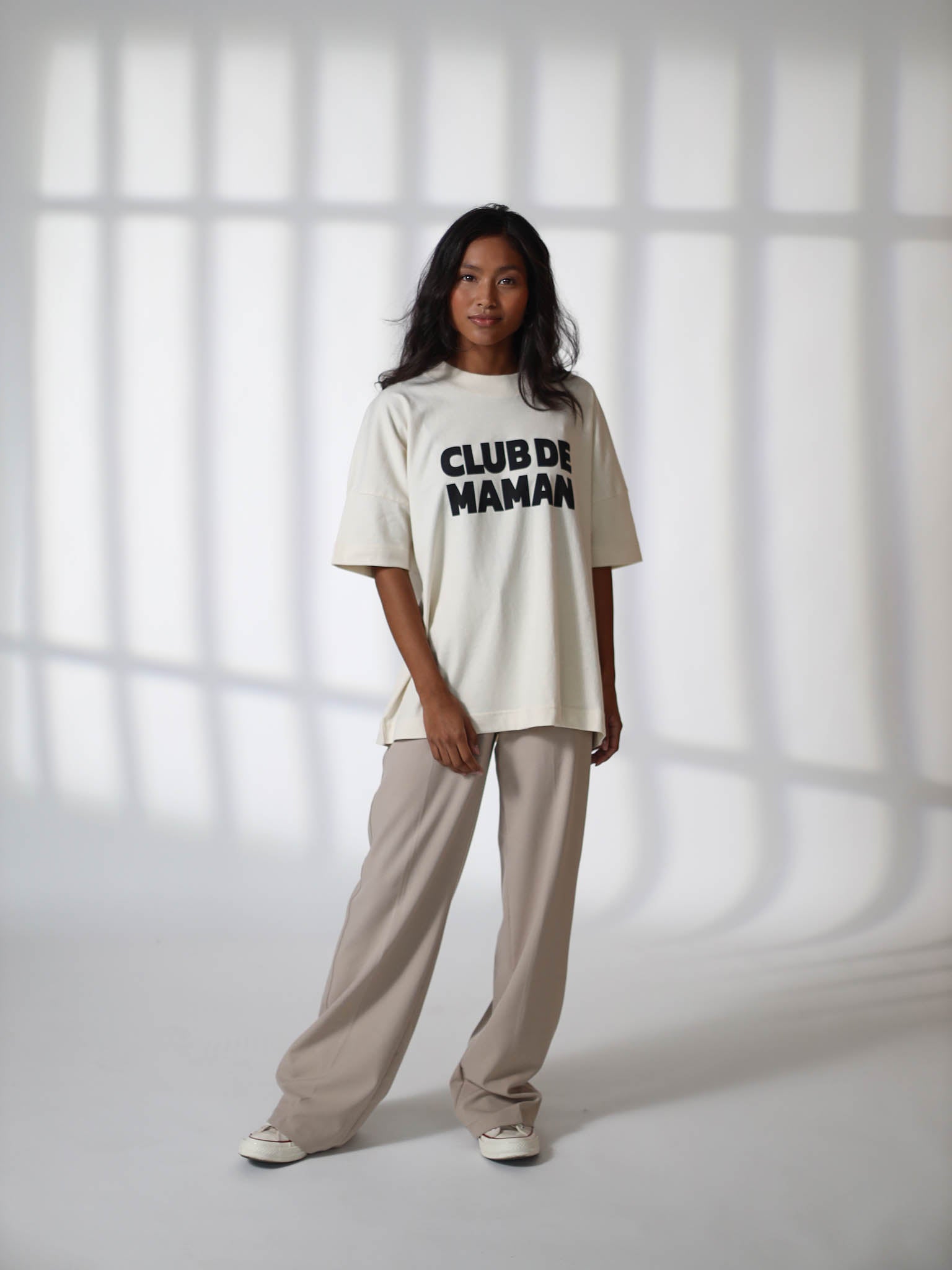 CLUB DE MAMAN - Damen T-Shirt natur - FAMVIBES