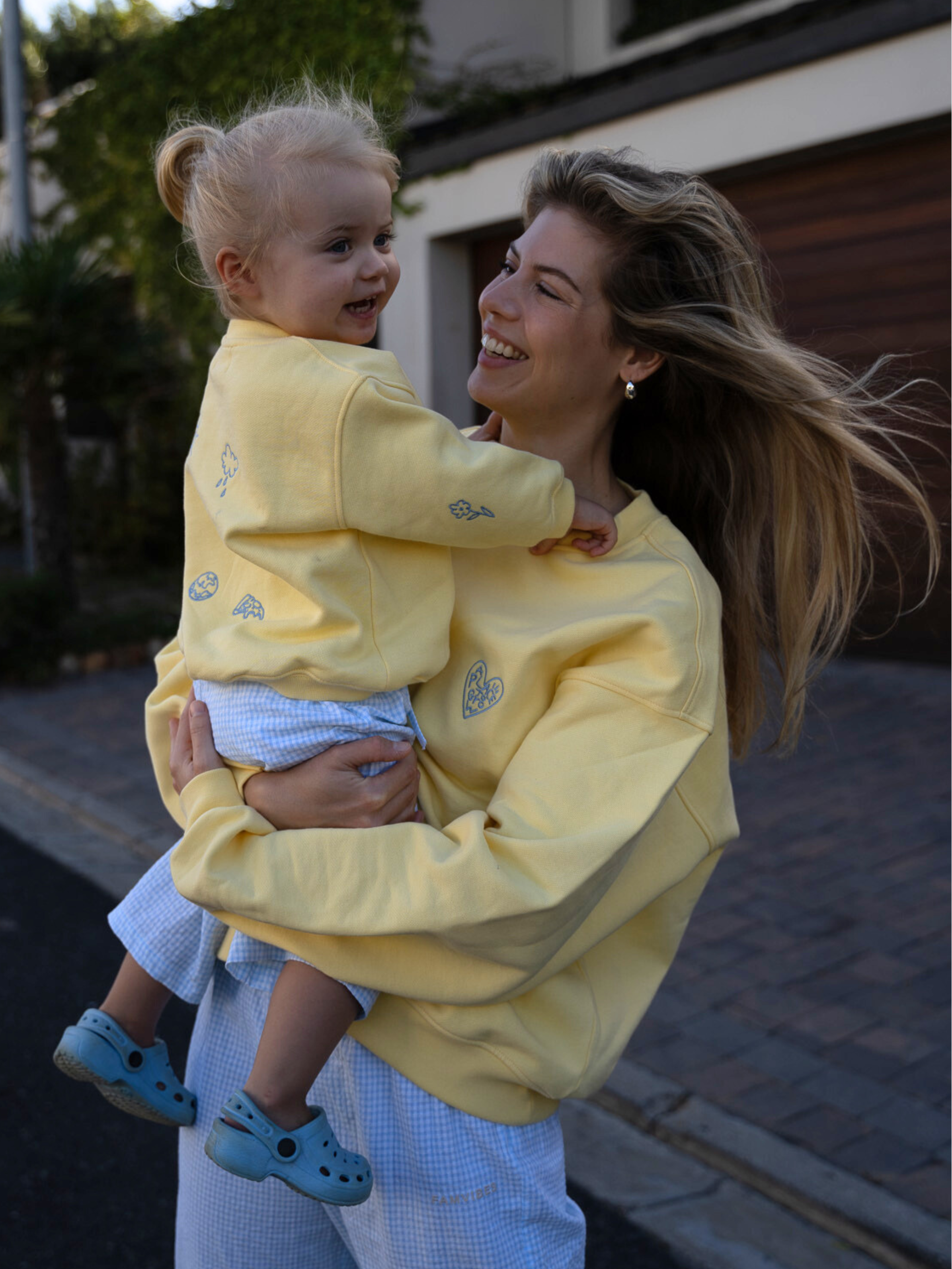 PLACE TO GROW Sweatshirt Baby/Kids - yellow - FAMVIBES 