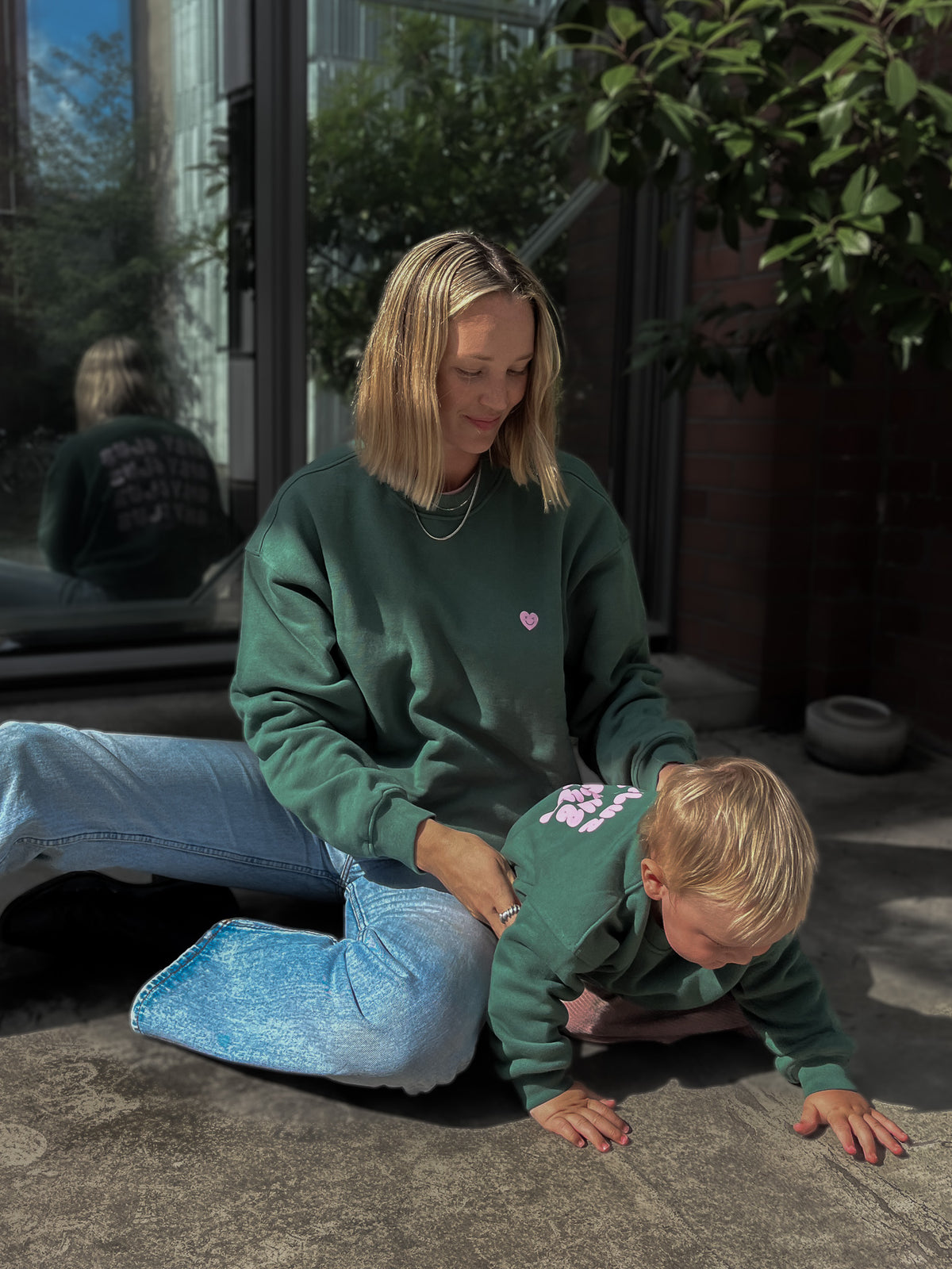COZY CLUB Sweatshirt Unisex - FAMVIBES 