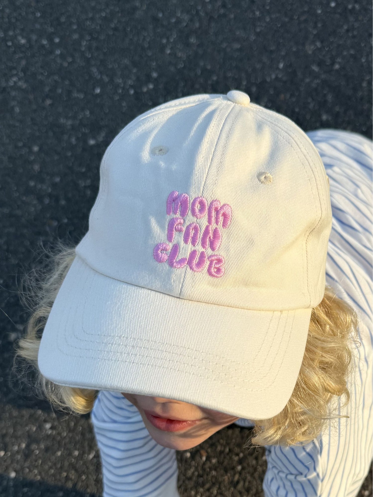 MOM FAN CLUB Cap - creme - FAMVIBES 