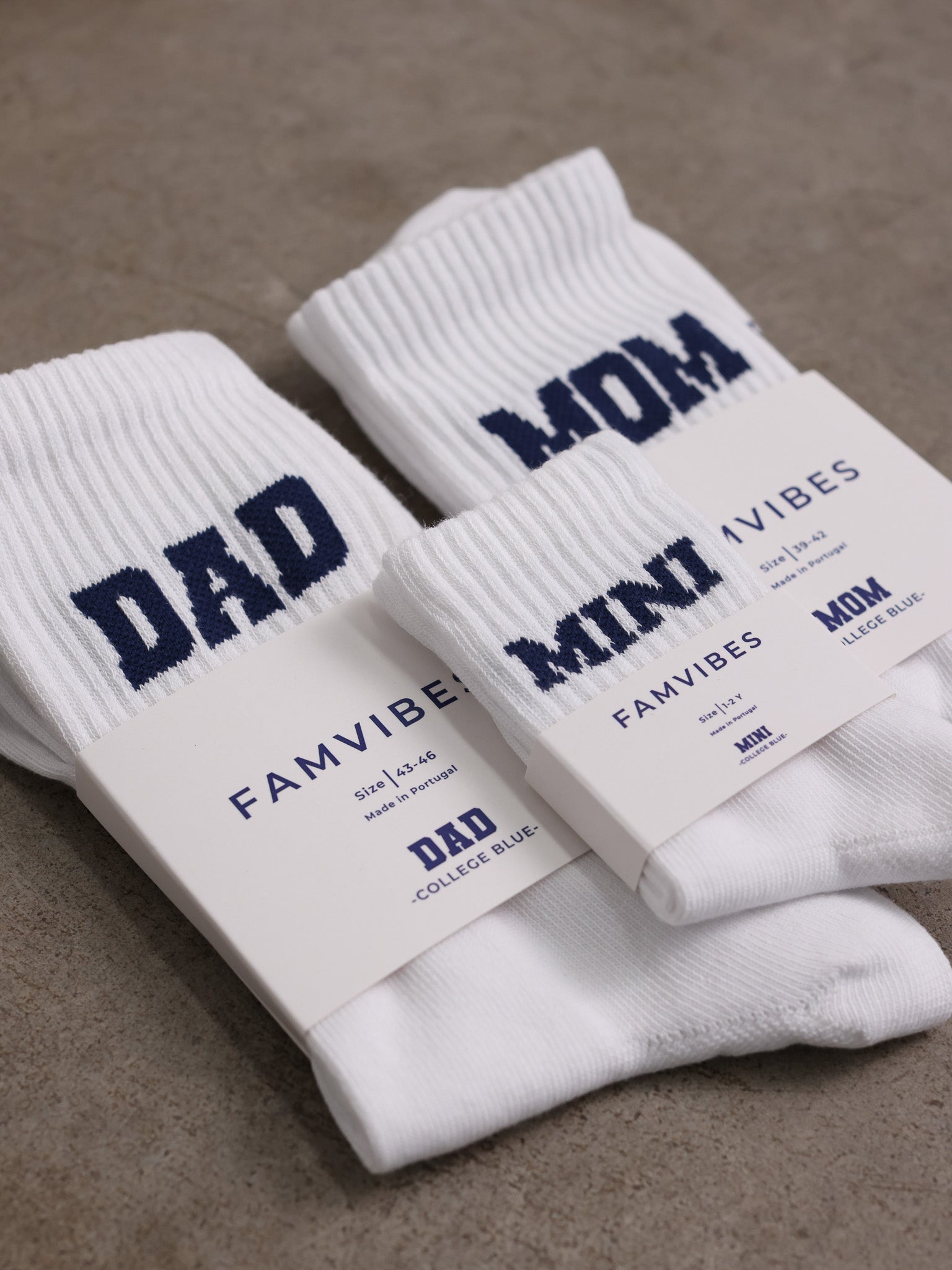 DAD COLLEGE Socken