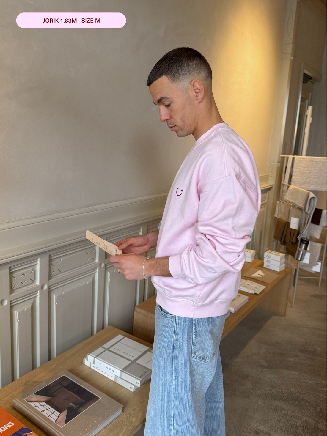 CROISSANT Sweatshirt Unisex - FAMVIBES 