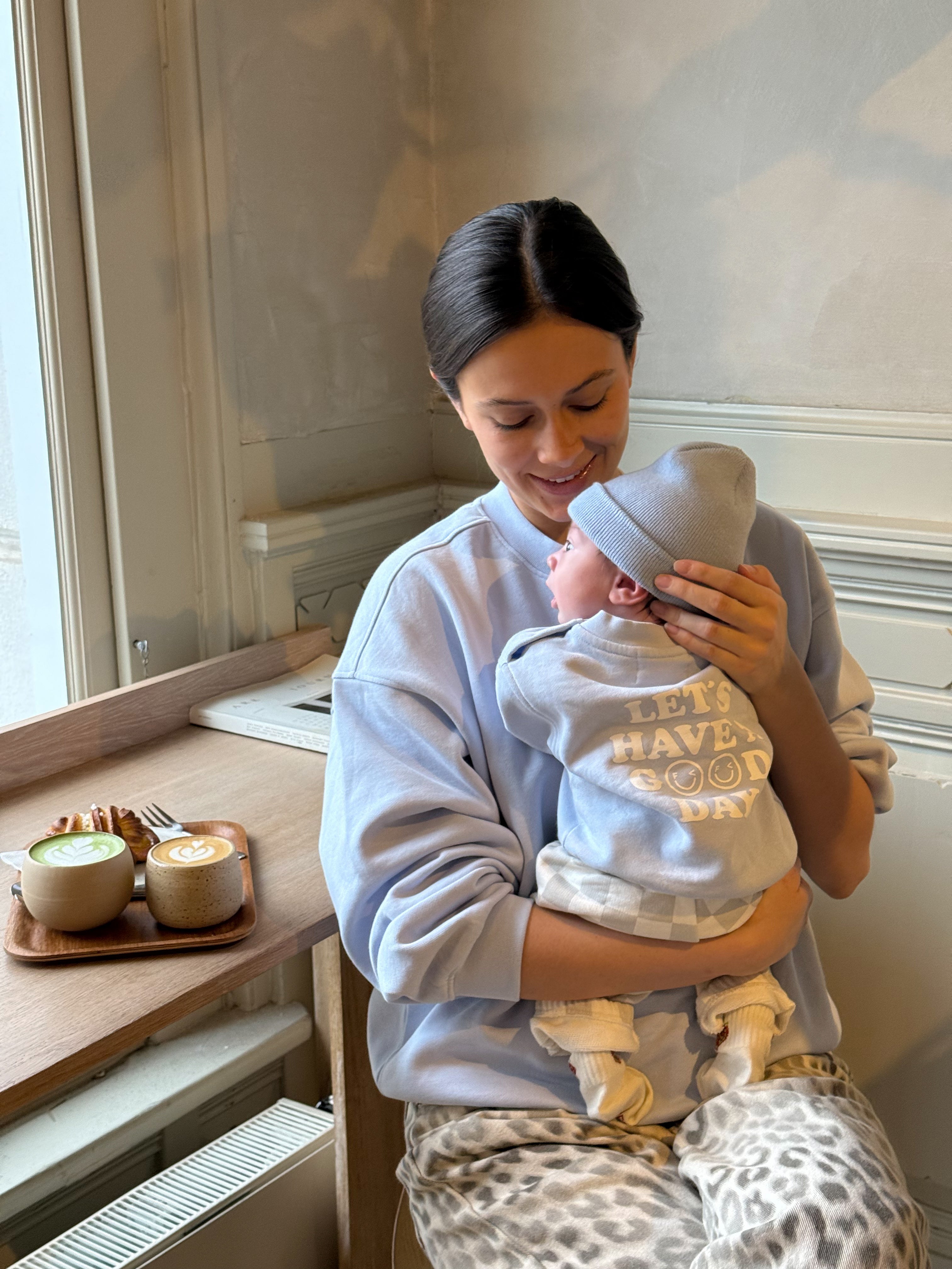 GOOD DAY Sweatshirt Baby/Kids - FAMVIBES 